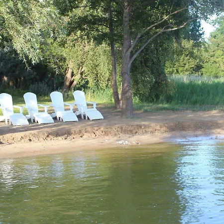 Ferienhaus Mit Kamin Am Achterwasser In Luetow 別荘 *