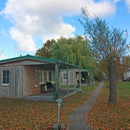 Ferienhaus Ferienhaus Mit Kamin Am Achterwasser In Luetow