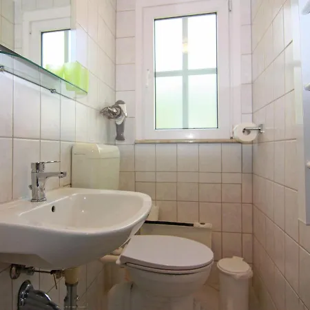 Ferienhaus Mit Kamin Am Achterwasser In Luetow 別荘 Lütow